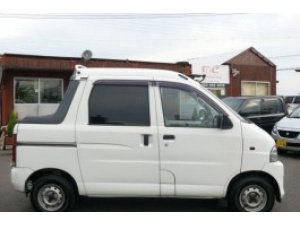 2000 Daihatsu Hijet Minivan